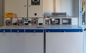 Mittelspannungsschaltfeld in einer Trafostation Mittelspannungsschaltfeld in einer Trafostation