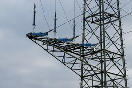 Stichanbindung mit 100 kV Isolatoren Stichanbindung mit 100 kV Isolatoren