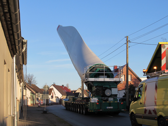 2021-01-Schwerlasttransport-Windrad-6962 2021-01-Schwerlasttransport-Windrad-6962