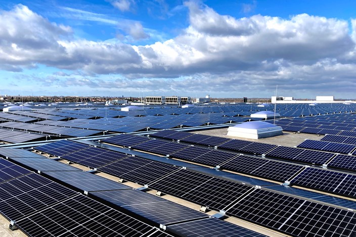 Roof Solar Panels 2