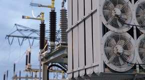Ventilatoren einer Anlage im Umspannwerk Ventilatoren einer Anlage im Umspannwerk